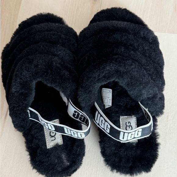 UGG girls Fluff Yeah Slippers slide on sandals faux fur kids fuzzy cozy house - Picture 12 of 13